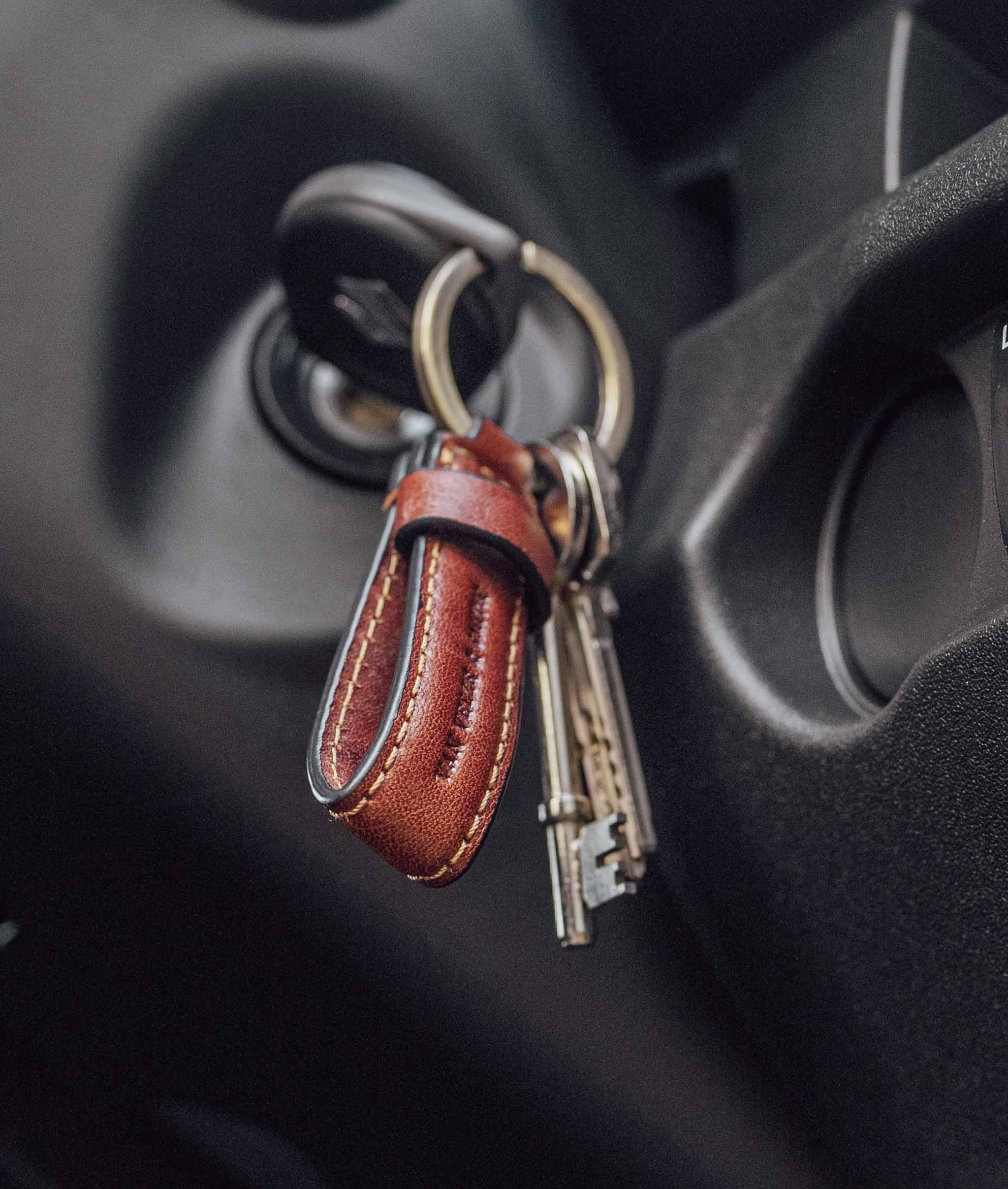 Keyring — Van Velze & Smith